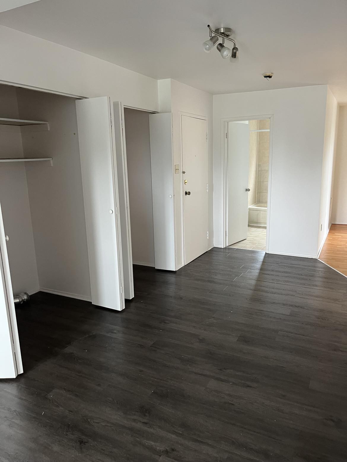 4 1/2 rénové, coin tranquille – Ste-Thérèse