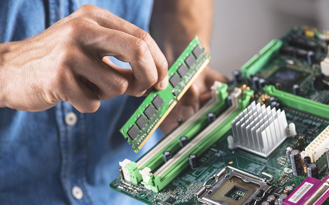 SOUTIEN TECHNOLOGIQUE À DOMICILE