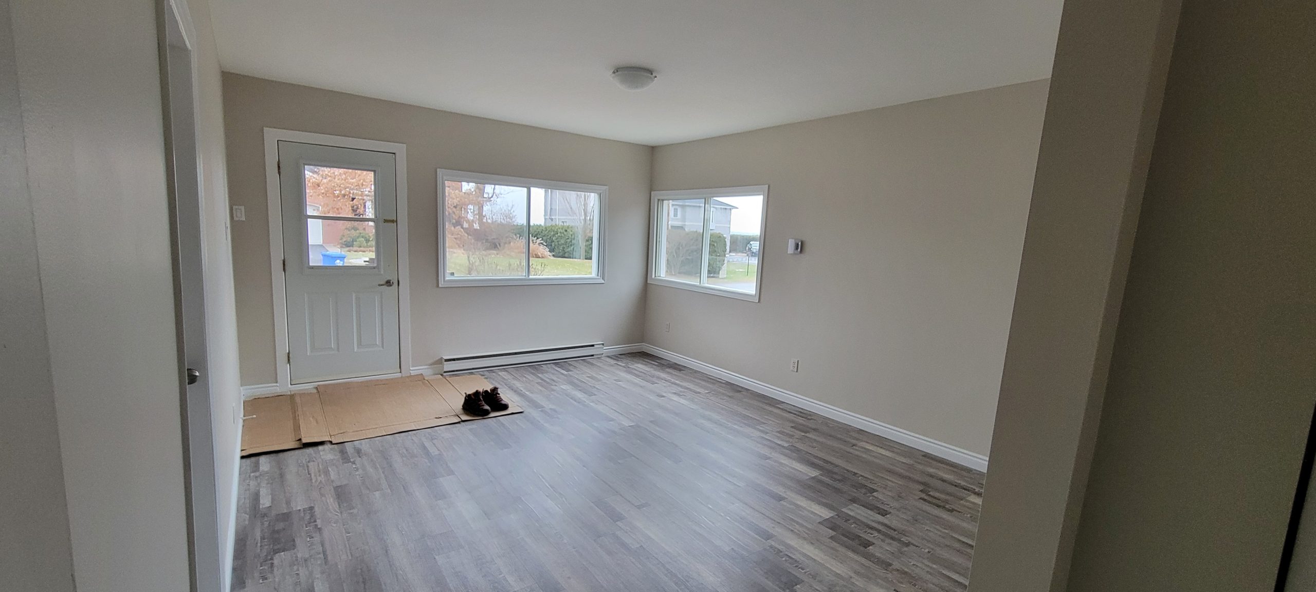 Logement au rez-de-chaussée 4 1/2