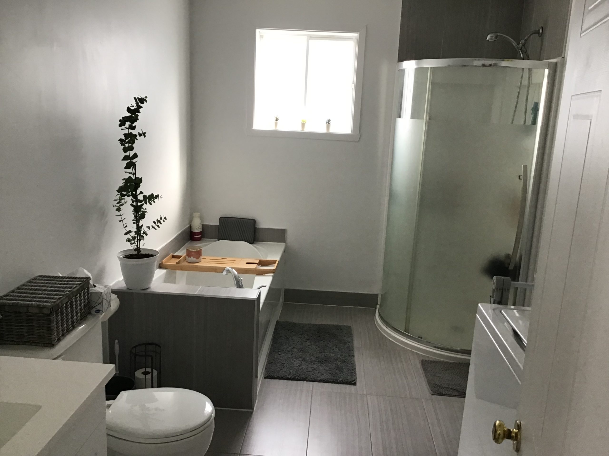 5 1/2 (1625$) à louer – St-Janvier